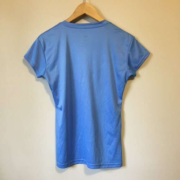 Retro Avia Slinky Sealish Sky Blue V-Neck Workout Tee - Picture 2 of 16